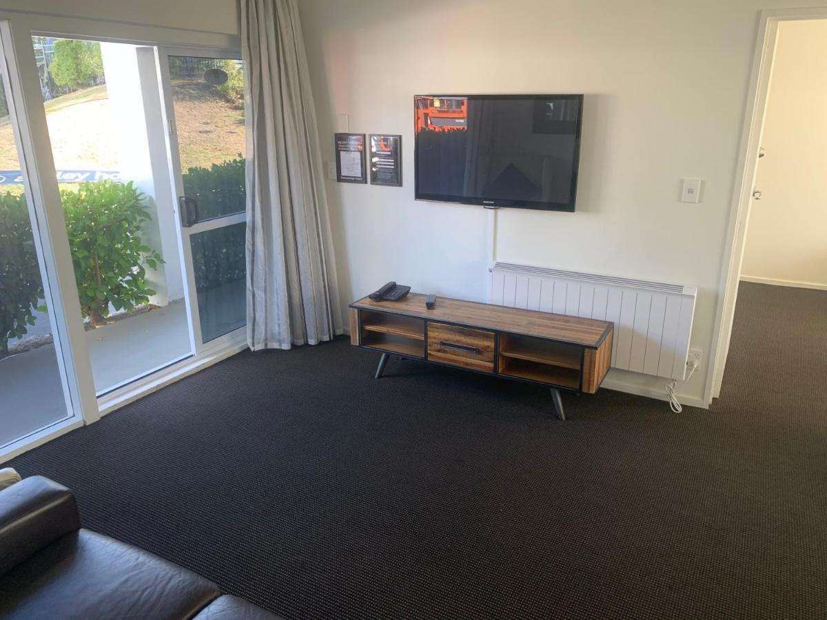 Grand Riccarton Hotel Christchurch Bagian luar foto