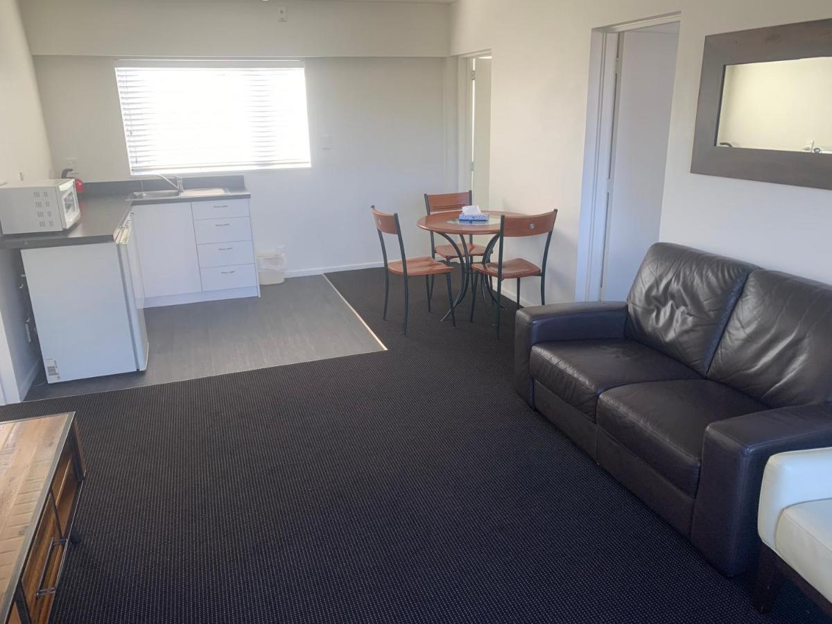 Grand Riccarton Hotel Christchurch Bagian luar foto