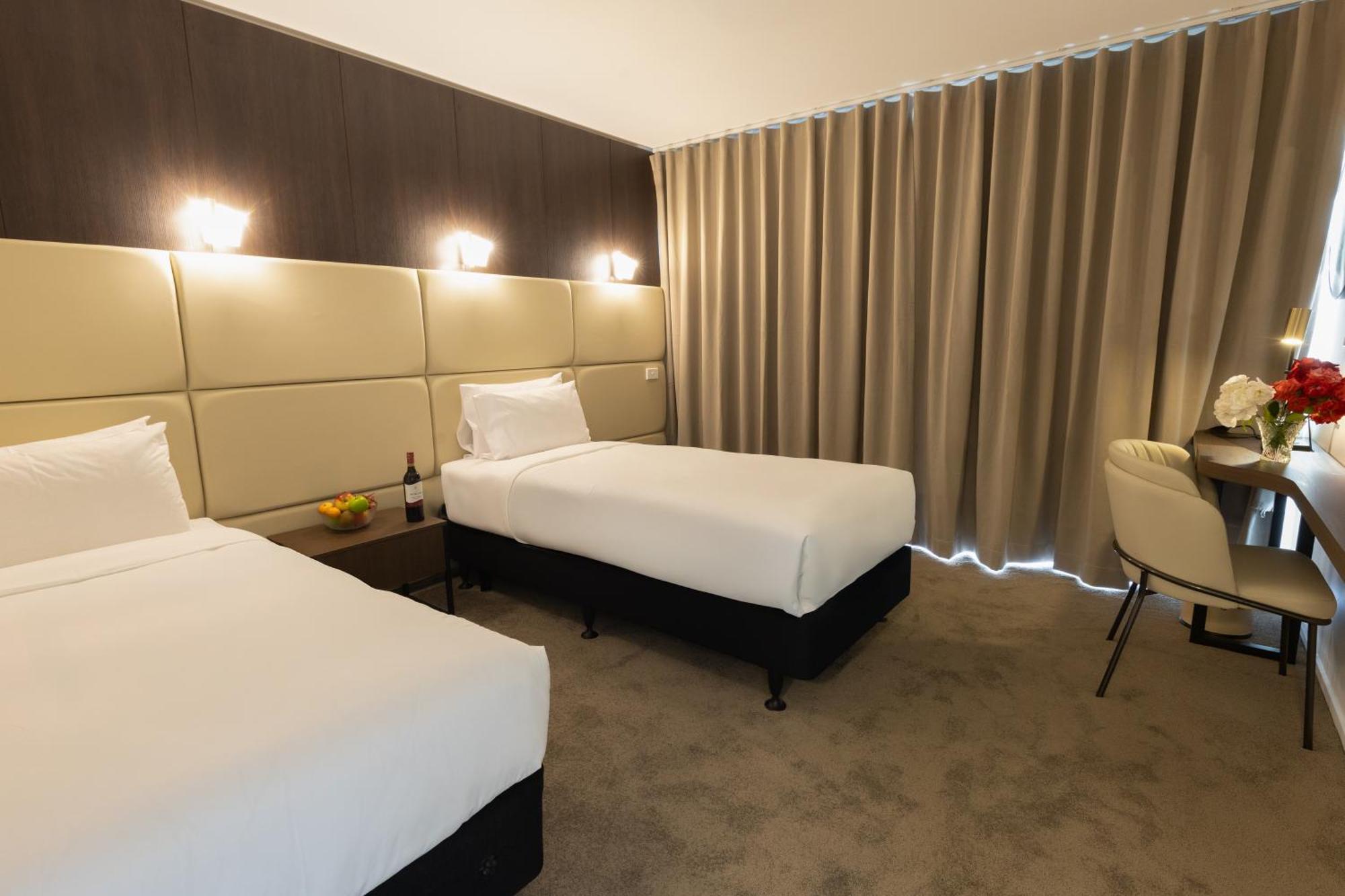 Grand Riccarton Hotel Christchurch Bagian luar foto