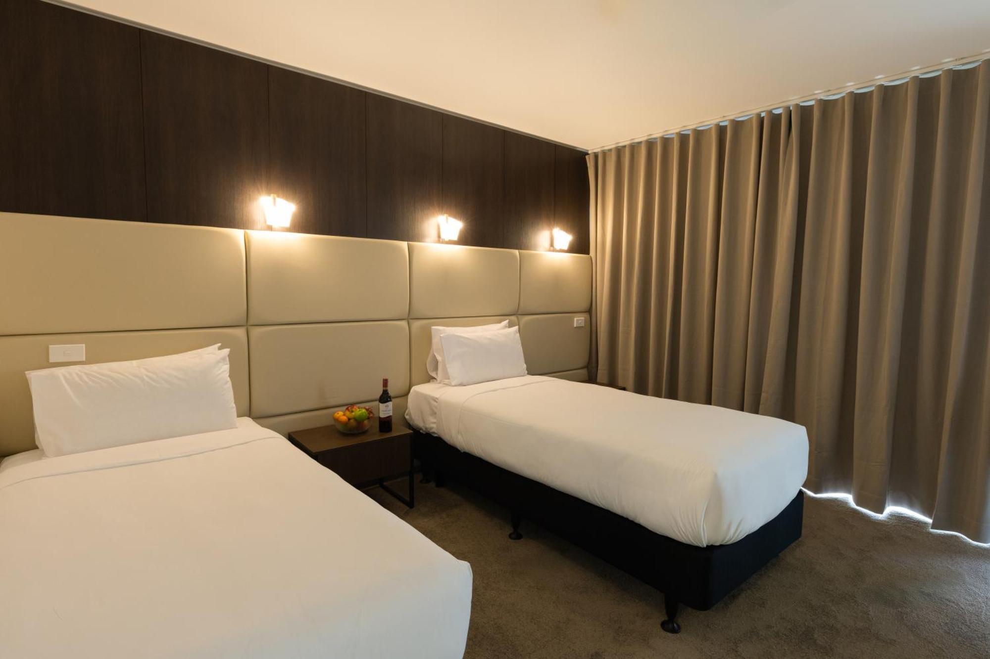 Grand Riccarton Hotel Christchurch Bagian luar foto