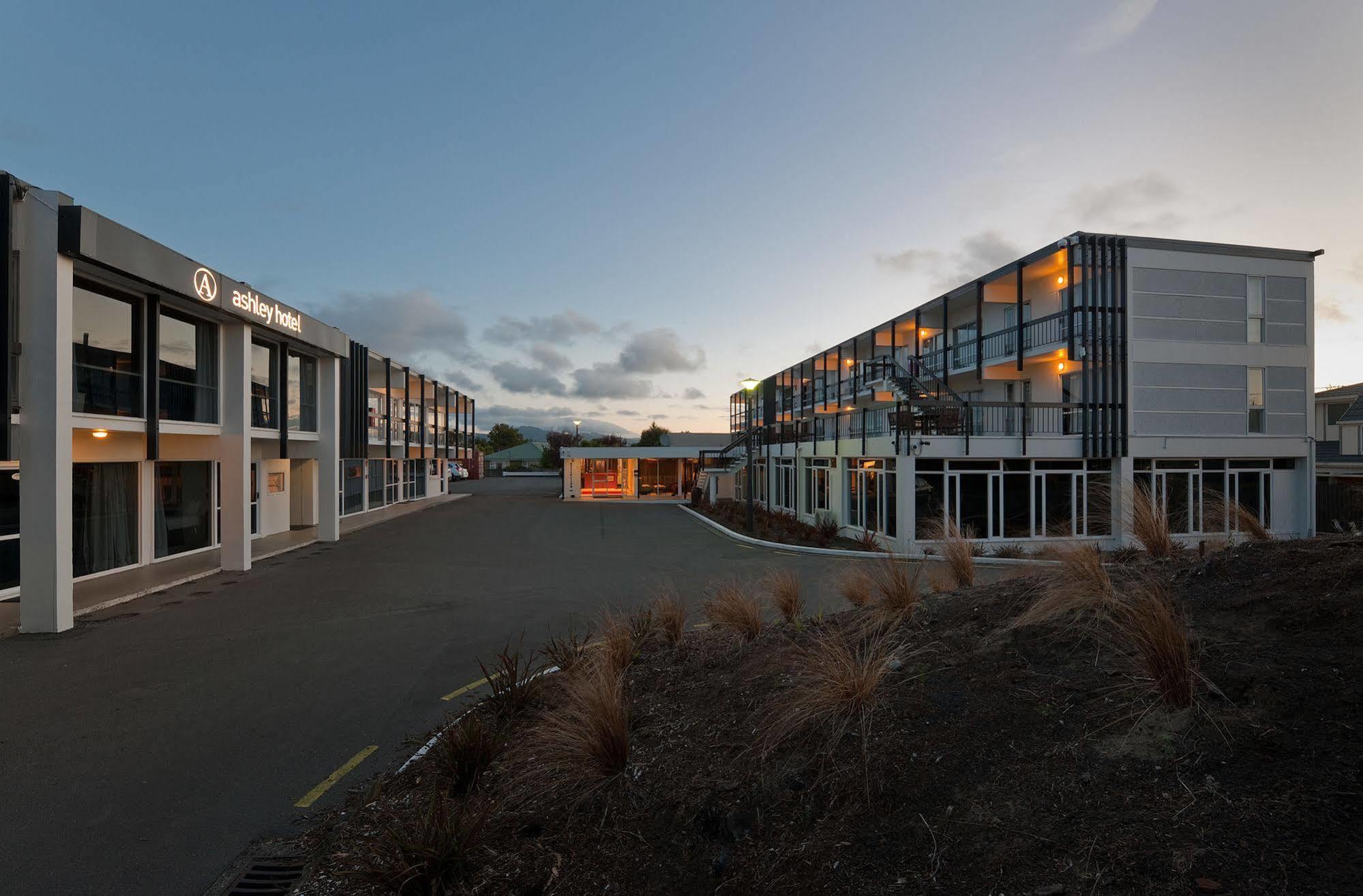Grand Riccarton Hotel Christchurch Bagian luar foto